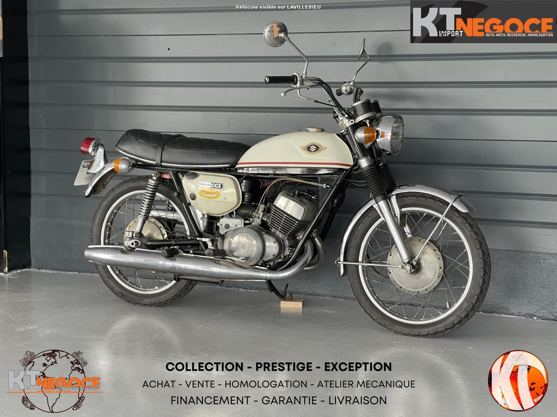 SUZUKI T 250 BLANC 1972