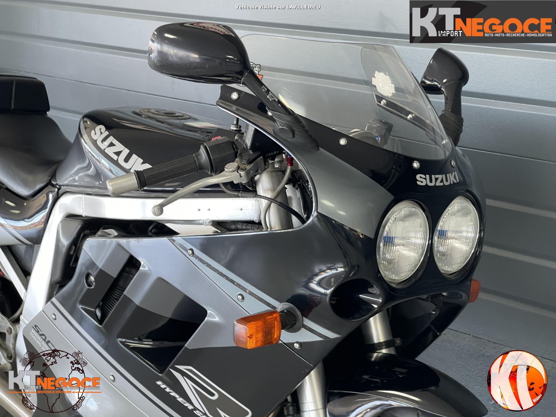 thumbnail image 2 of Richbrook Super Soft Stretchy Indoor Motorcycle Cover – Fits Suzuki GSXR, GT, GV, GZ 2 of 4